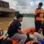 Tim SAR Gabungan masih melakukan pencarian korban tenggelam di Sungai Karang Mumus dan memperluas area pencarian sampai ke Sungai Mahakam (dok: Basarnas)
