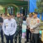 Gubernur Kaltim Rudy Mas’ud, didampingi polisi dan tentara saat meninjau langsung situasi proses PSU Pilkada Kukar (dok: hlm/katakaltim)