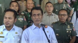 Menteri Pertanian RI, Amran Sulaiman saat berkunjung ke Kota Balikpapan membahas masalah ketahanan pangan, Kamis 8 Mei 2025 (dok: hlm/katakaltim)