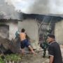 Kebakaran melanda sebuah rumah warga di Jalan Hidayah RT 02, Kelurahan Sungai Nangka, Kecamatan Balikpapan Selatan, pada Jumat (2/5/2025) sekitar pukul 10.00 Wita. (Dok: Ist)