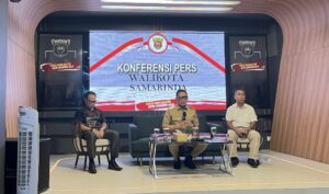 Wali Kota Samarinda, Andi Harun, gelar Konferensi Pers soal hasil kajian ilmiah mengenai kualitas BBM jenis Pertamax di Balaikota Samarinda, Senin (5/5/2025) (Dok: ali/katakaltim)