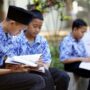 Anak SD sedang membaca buku (dok: pixabay)