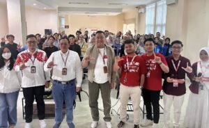 Komunitas Kejar Mimpi Samarinda, berkolaborasi dengan CIMB Niaga Cabang Samarinda, gelar program edukatif bertajuk Kejar Mimpi Goes to Campus. (Dok: Agu/katakaltim)