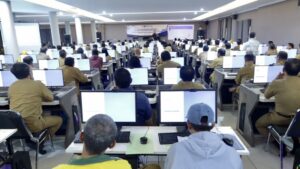 PNS di Kaltim ikuti penilaian kompetensi manajerial dan sosiokultural di Lab Station BKD Kaltim, Senin (19/5/2025) (dok: Pemprovkaltim)