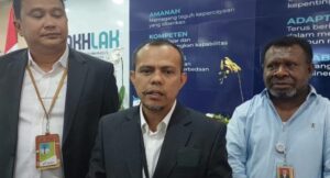 Executive GM Patra Niaga Kalimantan, Alexander Susilo (tengah) (dok: hlm/katakaltim)