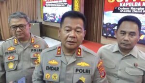 Kapolda Kaltim Irjen Pol Endar Priantoro saat ditemui awak media di Balikpapan, Selasa 27 Mei 2024 (dok: hlm/katakaltim)