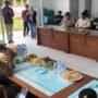 Wakil Bupati Kutim, Mahyunadi, pimpin rapat koordinasi terkait perbaikan infrastruktur jalan rusak di Desa Senambah Muara Bengkal (dok: Fuji/Prokutim)