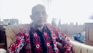 Kepala Badan Kesatuan Bangsa dan Politik (Kesbangpol) Kubar, Suwito. (dok: Akbar/katakaltim)