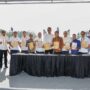 Penandatanganan kontrak tujuh paket pekerjaan pembangunan infrastruktur jalan dan dua paket pekerjaan pengawasan proyek di Kawasan Inti Pusat Pemerintahan (KIPP), serta perjanjian kerja sama dengan tenant pelopor layanan publik. (Dok: OIKN)