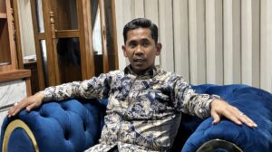 Anggota DPRD Kabupaten Kutai Timur, Yusri Yusuf saat ditemui di Kantor DPRD usai menggelar RDPU ihwal dugaan pencemaran lingkungan PT KPC (dok: Salsabila/katakaltim)