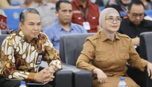 Wali Kota Bontang, Neni Moerniaeni (kanan) dalam agenda Business Matching Pembiayaan serta Edukasi dan Literasi Keuangan UMKM "Bima Etam Seri 4: Goes to Bontang" (dok: Prokompim)