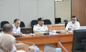 Rapat Koordinasi bersama lintas sektoral OPD terkait di Ruang Rapat Utama Kantor Wali Kota Bontang, Rabu 25 Juni 2025. (dok: agu/katakaltim)