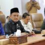 Anggota DPRD Kota Bontang, Saeful Rizal (tengah) (dok: caca/katakaltim)
