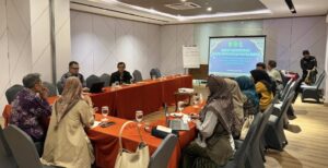 Pengurus LPTQ Kaltim melakukan rapat, di Balikpapan, Sabtu 27 Juni 2025. Rapat dipimpin Ketua II LPTQ Kaltim, Dasmiah, mewakili Ketua LPTQ, Sri Wahyuni. (Dok: han/katakaltim)