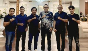 Wagub Kaltim bersama Wadah Ekraf Kaltim (dok: Salsabila/katakaltim)